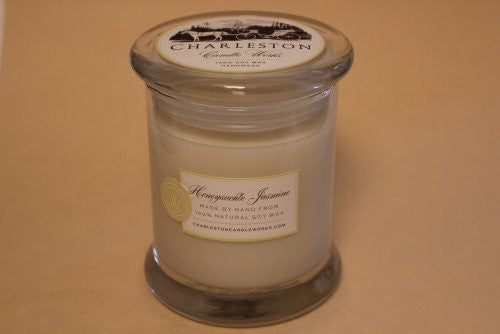 honeysuckle jasmine candle, handmade with soy wax. 